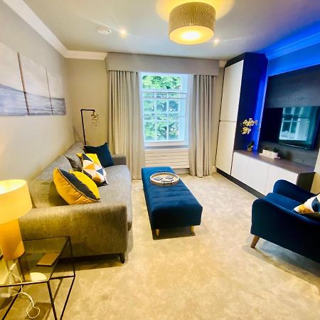 10 Bootham House - Luxury City Centre Apartment With Free Parking For One Car York Luaran gambar